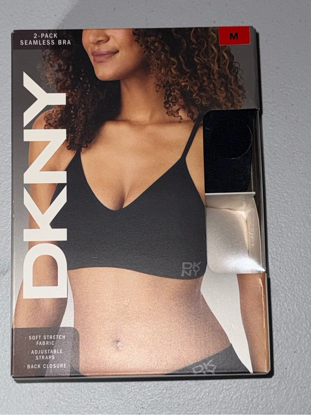 DKNY 2-Pack Seamless Bras Size Medium Black & White Soft Stretch NWT